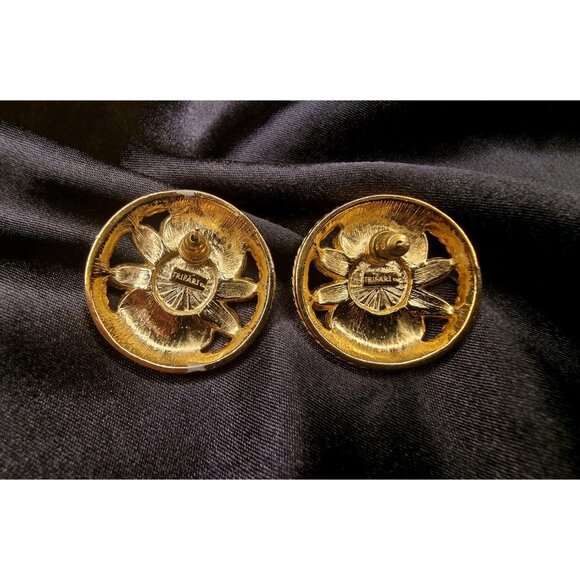 Rare Find Vintage TRIFARI 1980's Signed Pink Grey Flower Pearl Earrings - Picture 4 of 4